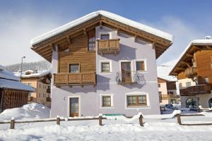 Photo de la galerie de l'établissement Appartamenti Lea Pontiglia, à Livigno 6 autres photos