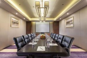 Zona de negocis o sala de conferències de Savills Residence Daxin Shenzhen Bay