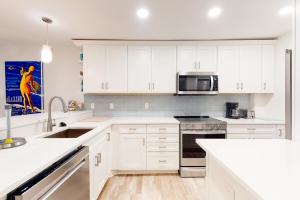 Φωτογραφία από το άλμπουμ του Sea Colony - 2D Brandywine Garden House Rd σε Bethany Beach