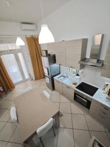 Χώρος καθιστικού στο Domenico 's +7 φωτογραφίες