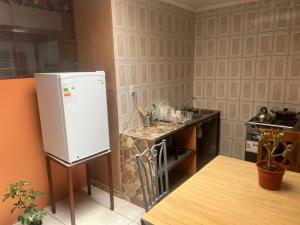 Η κουζίνα ή μικρή κουζίνα στο Hostal Piedras Rojas