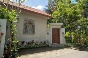 Κήπος έξω από το Derekun Ubud