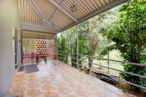 Balkon ili terasa u objektu Hotel O Citrus Resort +17 fotografija