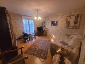 Χώρος καθιστικού στο Maison de chantalle