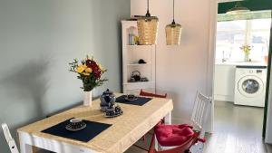 Φωτογραφία από το άλμπουμ του Premium Homestay in a Top Tier Edinburgh Neighbourhood στο Εδιμβούργο