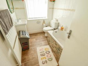 Koupelna v ubytování Telford Lodge + 22 fotografií