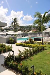 Bazén v ubytování Baia Mare Villas nebo v jeho okolí