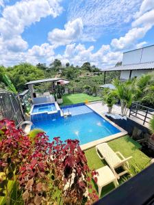 Πισίνα στο ή κοντά στο Finca hotel villa del lago