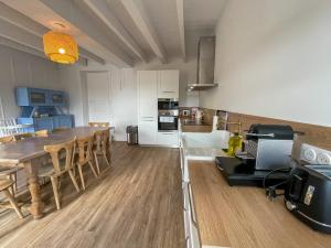 Η κουζίνα ή μικρή κουζίνα στο Grande maison de charme +20 φωτογραφίες