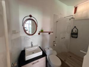 Gallery image of Hotel y Restaurante Miconia in Puerto Baquerizo Moreno +8 photos