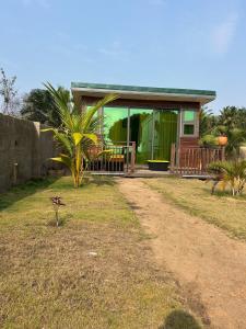 Zahrada ubytování Serene Stay at Paradasia Hideaway