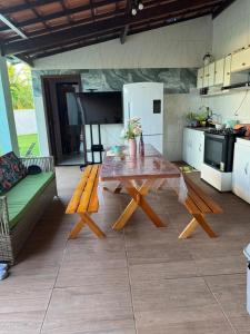 Kuchyň nebo kuchyňský kout v ubytování Chic Beach House