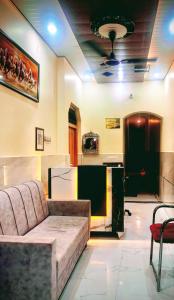 Η κουζίνα ή μικρή κουζίνα στο Vatsalya bhawan