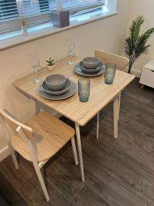 Gambar di galeri bagi Digbeth Luxury 1 Bed Studio Apartment di Birmingham