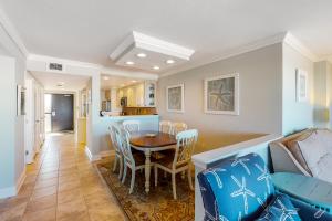 Posezení v ubytování Sea Colony - 401S Edgewater House Rd