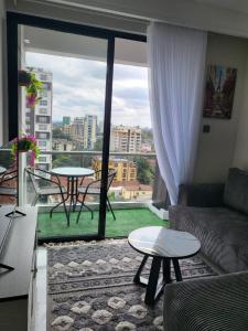 Balkón nebo terasa v ubytování GOLD SPACE Kilimani 2