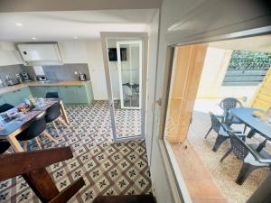 Kuchyň nebo kuchyňský kout v ubytování La Belle Evasion-Calme-Terrasse-BBQ-Parking-SUDSEJOURCONCIERGERIE + 15 fotografií