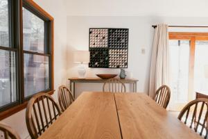 Φωτογραφία από το άλμπουμ του The Magic Teacup σε Davis