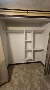 Afbeelding uit fotogalerij van Lighthouse Basement Guest Suite in Provo