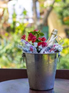 Сад в EstrelaMar Ferradura Restaurante & Spa