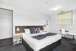 Φωτογραφία από το άλμπουμ του Lakeside Studio Retreat σε Frankton