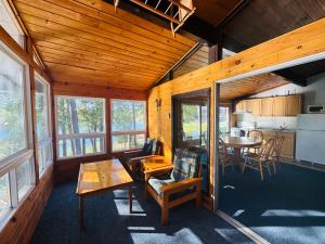 Kuchyň nebo kuchyňský kout v ubytování Sunny Point Resort