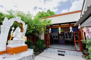 Το κτήριο όπου στεγάζεται  το ξενοδοχείο