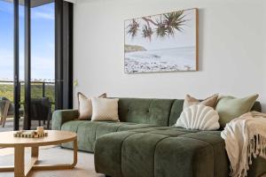 A seating area at The Corso - Luxe Stay in Maroochydore CBD Még 40 kép