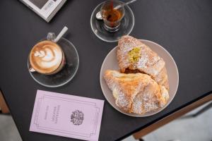 Jídlo v penzionu nebo okolí