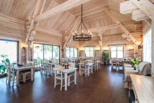 Restaurace v ubytování Lauču Akmens