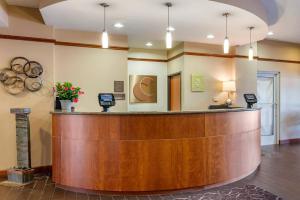 a lobby with a reception counter at a hospital at Comfort Suites Urbana Champaign, University Area in Champaign +41 photos
