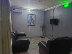 Billede fra billedgalleriet på Houseproud Quality Budget one bedroom apartment i Ibadan