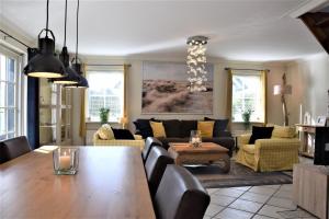 Posezení v ubytování Buitenplaats Villa 6-p