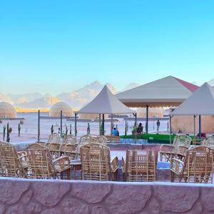 Příroda nedaleko chaty + 2 fotografie