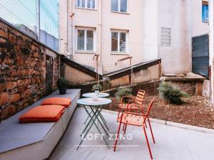 Patio nebo venkovní prostory v ubytování Les Lofts Stéphanois - Au cœur de Sainte-Etienne