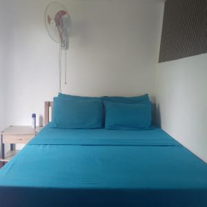 Voodi või voodid majutusasutuse Knk toas