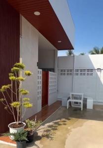 Foto sihtkohas Ratchaburi asuva majutusasutuse เอ็นแอนด์เอ็นรีสอร์ทวีไอพี galeriist