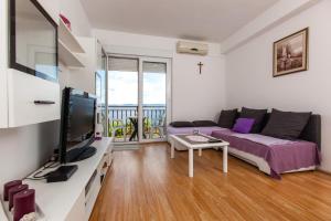 Gallery image of Apartments Blaženka in Lokva Rogoznica +77 photos