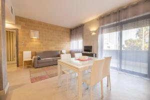 Μια τηλεόραση ή/και κέντρο ψυχαγωγίας στο Bianco Mare Otranto