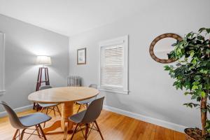 Fotografie z fotogalerie ubytování North End Single Family 4 Bed 2 Bath v destinaci Manchester