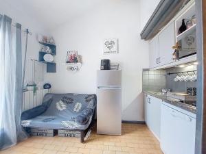 Kuchyň nebo kuchyňský kout v ubytování Holiday Home Les Charmilles-15 by Interhome + 25 fotografií