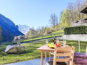 Landskap semula jadi dekat dengan apartmen