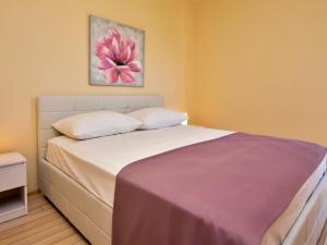 Katil atau katil-katil dalam bilik di Apartment Melandura-5 by Interhome +25 gambar