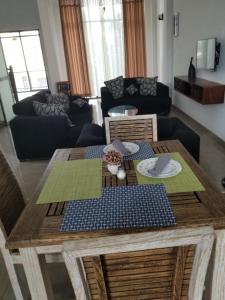 Χώρος καθιστικού στο J's lodge