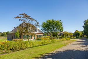 Κήπος έξω από το Landgoed Steenbergen +27 φωτογραφίες