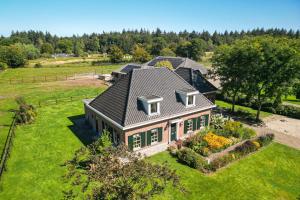 Το κτήριο όπου στεγάζεται  το bed & breakfast