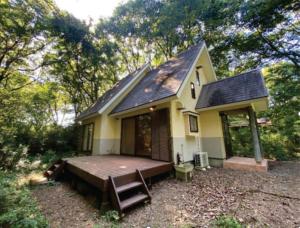 Το κτήριο όπου στεγάζεται  η βίλα