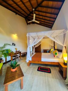 Postel nebo postele na pokoji v ubytování Silent Garden Ayurveda Health Resort + 100 fotografií