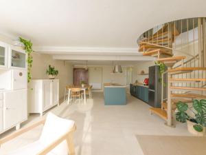 Η κουζίνα ή μικρή κουζίνα στο Holiday Home Il Belvedere di Montiano by Interhome