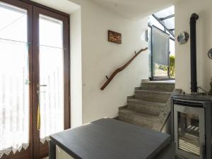 Φωτογραφία από το άλμπουμ του Holiday Home La Maison de Tobie by Interhome σε Caprezzo